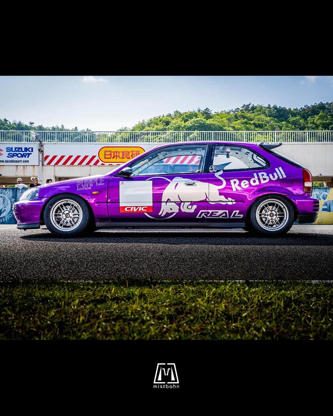 mistbahnさんのインスタグラム写真 - (mistbahnInstagram)「_ REAL EK9 Honda CIVIC Type R _ 🚗: @horiuchi0416 📷: @mistbahn _ Shot on May-20 2023 🏁 "Circuit Festa ( @circuit_festa_west_japan )". Central Circuit (Hyogo Japan) _ JP) 2023年5月20日、セントラルサーキットで開催された「サーキットフェスタ ( @circuit_festa_west_japan )」で撮影。 _ #circuitfesta #サーキットフェスタ #centralcircuit #セントラルサーキット #realcompany #リアルカンパニー #acrossracing #アクロスレーシング #acrossracingteam #redbull #redbullpurpleedition #templeracing #テンプルレーシング #civic #hondacivic #ホンダシビック #シビック #ek9 #ek #ekcivic #kanjo #kanjostyle #kanjoracer #kanjozoku #timeattack #timeattackjapan #bseries #hondasontrack #rpf1 #enkeiwheels」10月1日 6時40分 - mistbahn