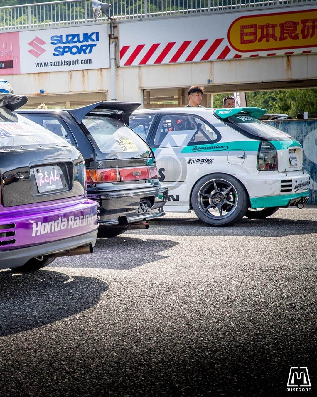 mistbahnさんのインスタグラム写真 - (mistbahnInstagram)「_ REAL EK9 Honda CIVIC Type R _ 🚗: @horiuchi0416 📷: @mistbahn _ Shot on May-20 2023 🏁 "Circuit Festa ( @circuit_festa_west_japan )". Central Circuit (Hyogo Japan) _ JP) 2023年5月20日、セントラルサーキットで開催された「サーキットフェスタ ( @circuit_festa_west_japan )」で撮影。 _ #circuitfesta #サーキットフェスタ #centralcircuit #セントラルサーキット #realcompany #リアルカンパニー #acrossracing #アクロスレーシング #acrossracingteam #redbull #redbullpurpleedition #templeracing #テンプルレーシング #civic #hondacivic #ホンダシビック #シビック #ek9 #ek #ekcivic #kanjo #kanjostyle #kanjoracer #kanjozoku #timeattack #timeattackjapan #bseries #hondasontrack #rpf1 #enkeiwheels」10月1日 6時40分 - mistbahn