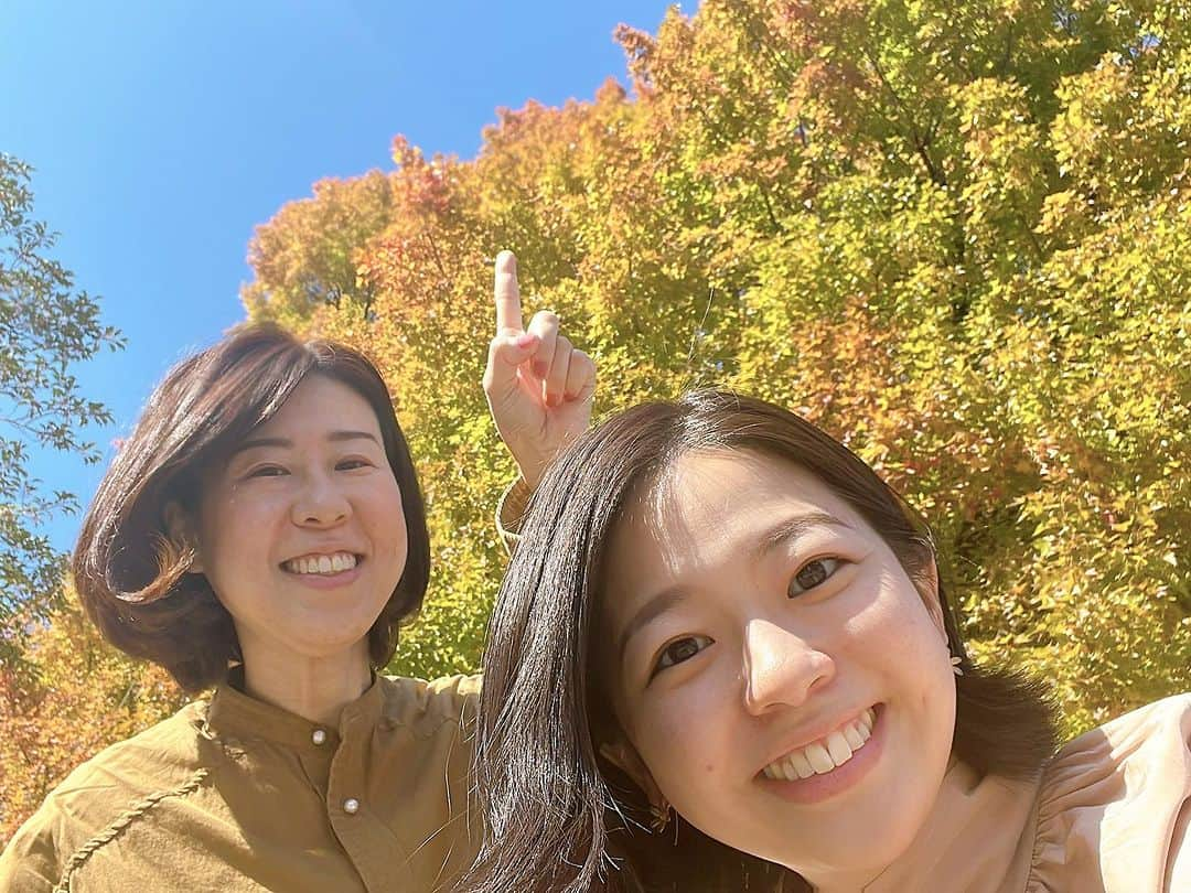 渕上沙紀さんのインスタグラム写真 - (渕上沙紀Instagram)「ショコラジ🧡 本日10月1日が最終回です。  フォトアルバム振り返ると、本当に色んな思い出があるなぁ…  お出かけ情報、よくばりヘルシープロジェクトで料理を学んだり、味噌作りしたり、お菓子作ったり、番組を通して沢山の経験をいただきました。  最後まで楽しく、リスナーの皆さんとお送りできたら嬉しいです😊  今日の１時〜 よろしくお願い致します✨ #ショコラジ #wink#rccラジオ」10月1日 6時58分 - saki_fuchigami