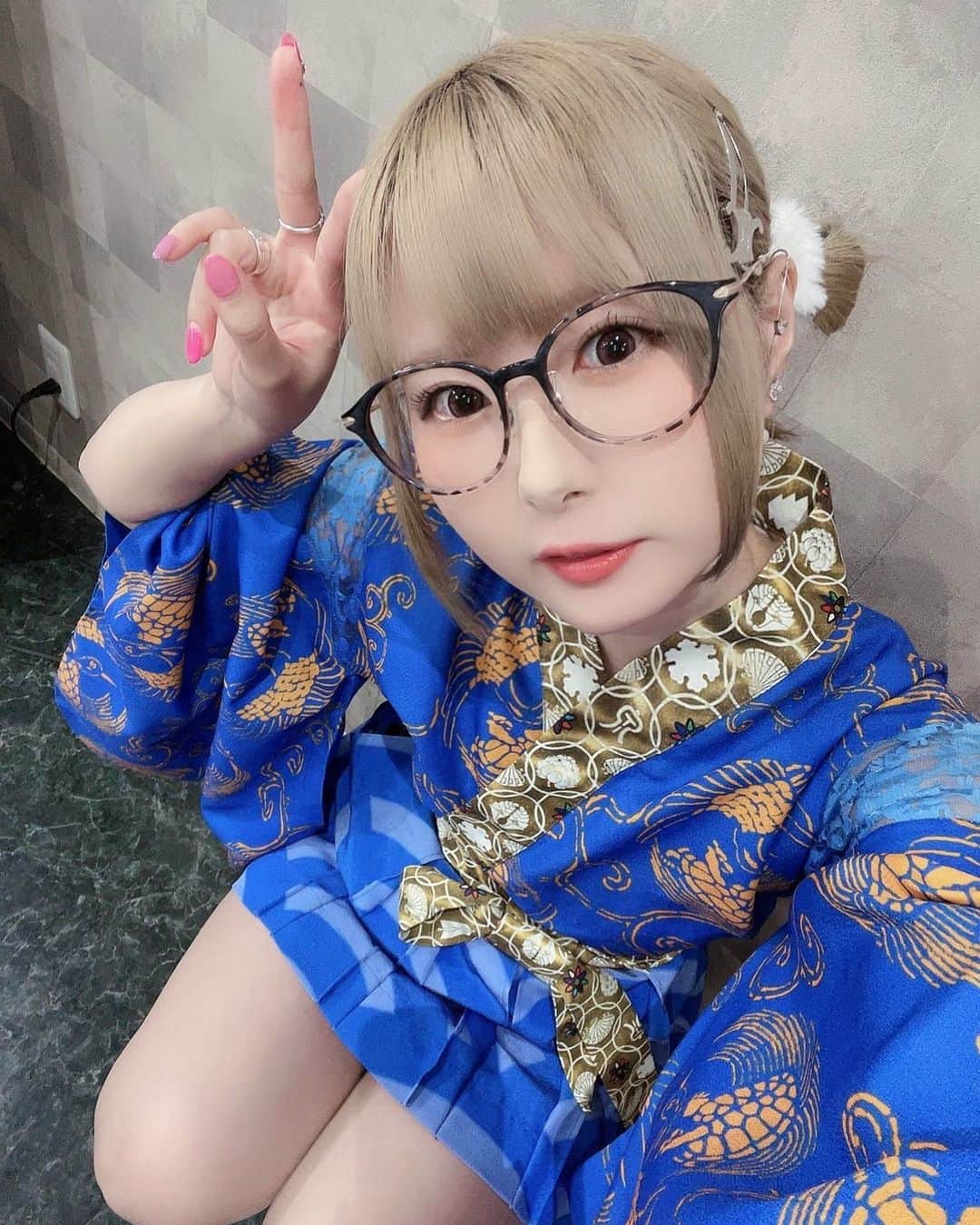 遠矢るいのインスタグラム：「久々に演歌女子の衣装きちゃあ♡」