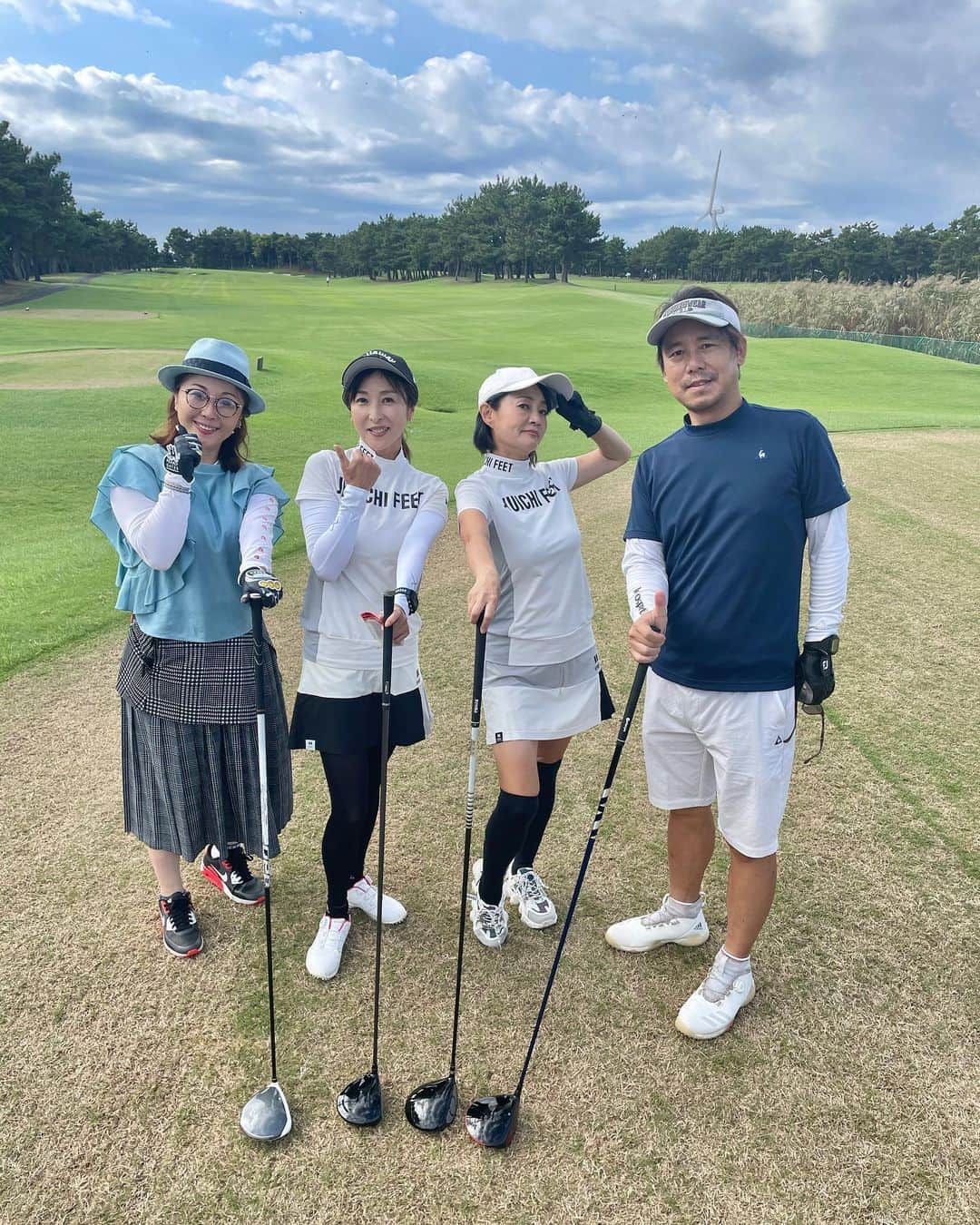 かとうれいこさんのインスタグラム写真 - (かとうれいこInstagram)「golf⛳️  志穂さんとお揃い♡  先日も1日いっぱい志穂さんに笑わせていただきました😆  @shihohashimoto3  @jyuichifeet  #下川美奈ちゃん #ゴルフ #若洲ゴルフリンクス」10月1日 9時41分 - katoreiko_official