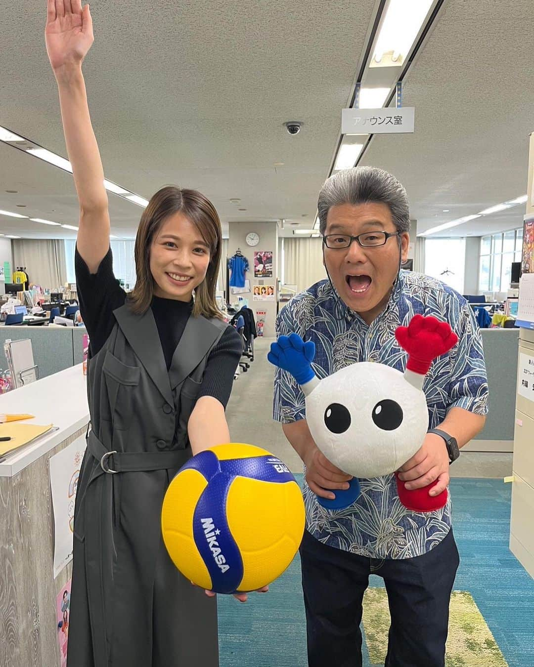 フジテレビアナウンサーさんのインスタグラム写真 - (フジテレビアナウンサーInstagram)「. ワールドカップバレー男子の2戦目は、エジプトと対戦します！ 2連勝なるか！？目が離せません！いけーーっニッポン✨🙏🇯🇵  今夜も7時から生中継です☺️  #フジテレビ #ワールドカップバレー2023」10月1日 9時51分 - fujitv_announcer