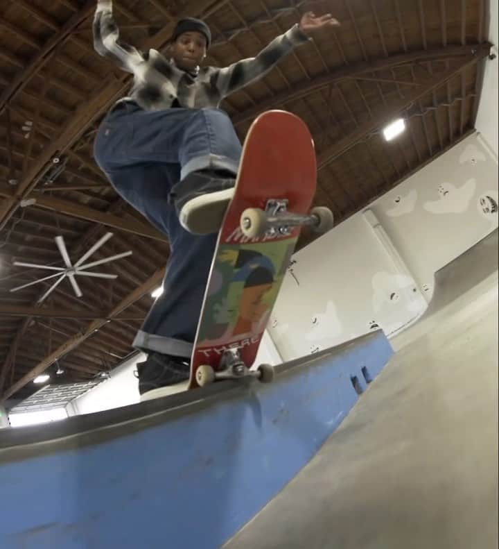 adidas Skateboardingのインスタグラム：「/// @n1kawashington at NW23rd 👀.  📹 @thebrilliantlewis  #adidasSkateboarding」