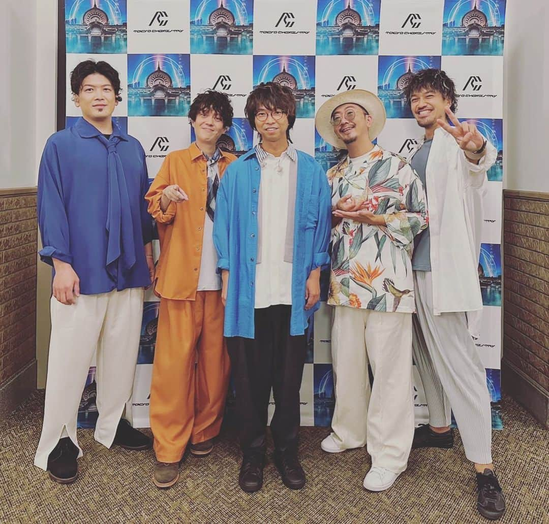 因幡始さんのインスタグラム写真 - (因幡始Instagram)「「TOKYO CHEMISTRY」というイベントに出演してきましたー。 「音楽」×「アート」×「空間」の融合がコンセプトのこのイベント。 プロジェクションマッピングで築地本願寺に映像を投影しつつのライブ。 めっちゃいい空間だった。 あの場所で演奏した「風」、グッときたなー。 観にきてくださった皆様、どうもありがとうございましたー🙏」10月1日 10時15分 - wacci_key_hajime