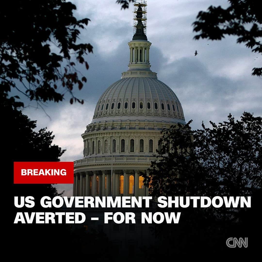 CNNさんのインスタグラム写真 - (CNNInstagram)「President Biden has signed a stopgap bill to avert a government shutdown that was passed by Congress just hours ahead of a critical midnight deadline, when funding for federal agencies was set to run out.  The measure will keep the government open only through November 17, setting the stage for another possible showdown.  📸: Nathan Howard/Getty Images」10月1日 10時16分 - cnn