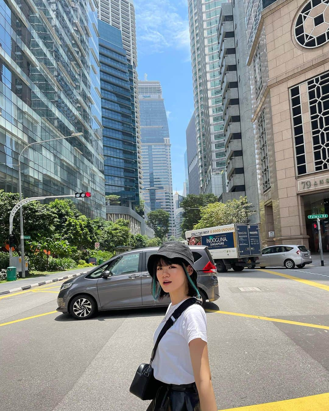 ヒヨリベリー（REVERBEE）さんのインスタグラム写真 - (ヒヨリベリー（REVERBEE）Instagram)「Sing🇸🇬」10月1日 11時11分 - hiyo_ribery_reverbee