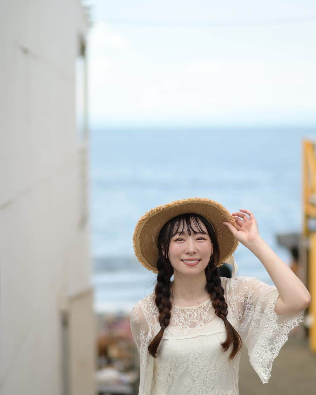 熊谷知花のインスタグラム：「10月だね🌾  画像はまだ夏気分でよろしくお願いします☺️」