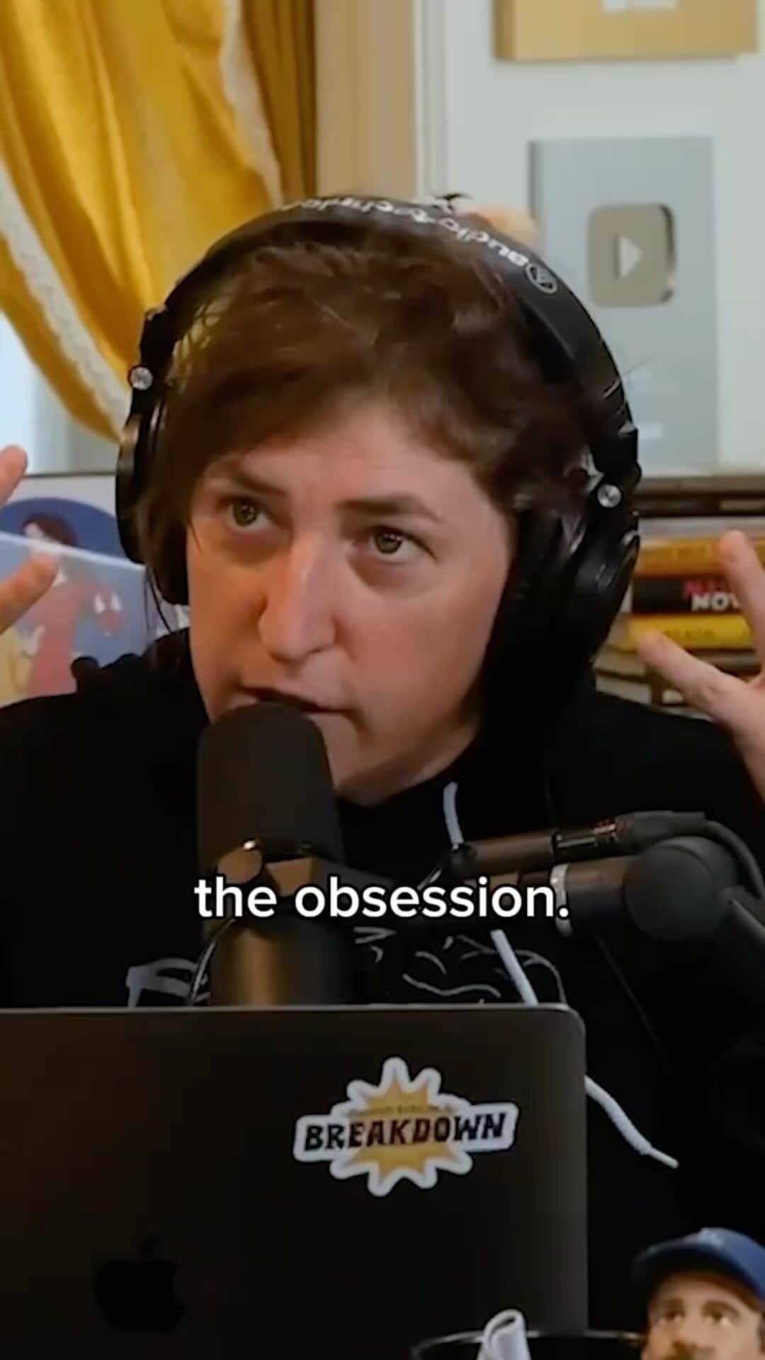メイム・ビアリクのインスタグラム：「Now streaming! ▶️ Our MBB episode with Jinger Duggar Vuolo (19 Kids and Counting, author of Becoming Free Indeed.) 🧠💥 Click the link in our bio to watch the complete episode now.  #BialikBreakdown #mayimbialik #mentalhealthpodcast #jingerduggar」