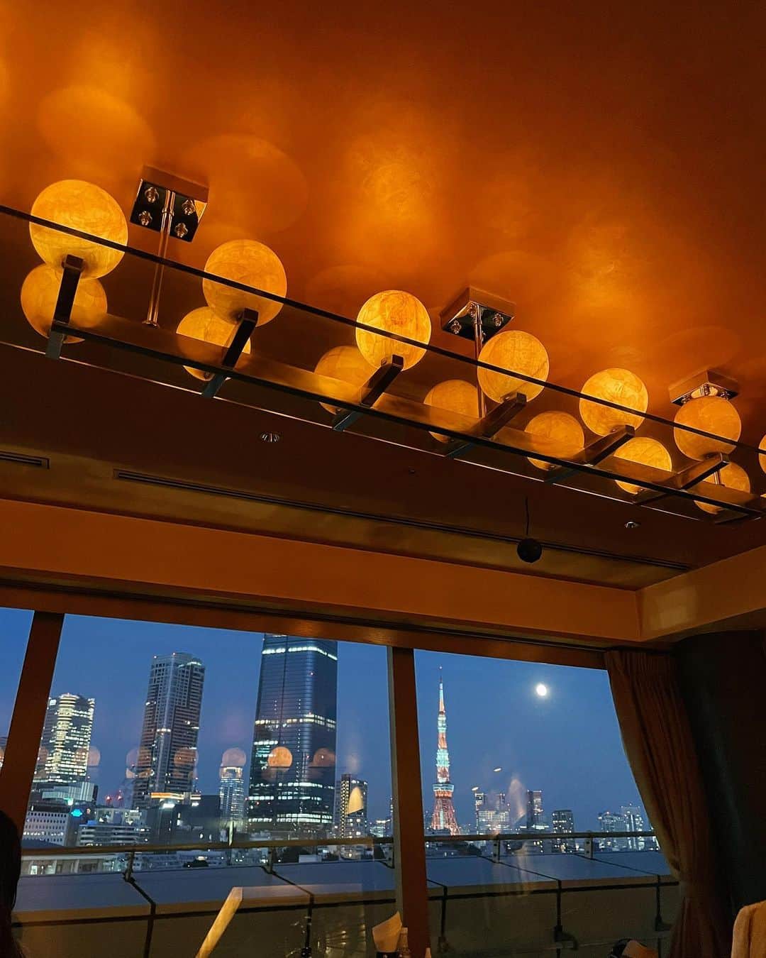 のインスタグラム：「夏バージョンの東京タワー🗼が好き🌙🤍‎ ̖́」