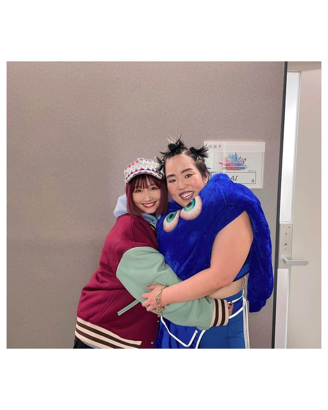 大塚愛さんのインスタグラム写真 - (大塚愛Instagram)「ゆりやん❤️❤️❤️❤️❤️❤️  so sweet ❤️❤️❤️❤️❤️❤️  AIO　#ゆりやんレトリィバァ  #会いたかった #yes」10月1日 12時11分 - aiotsuka_official