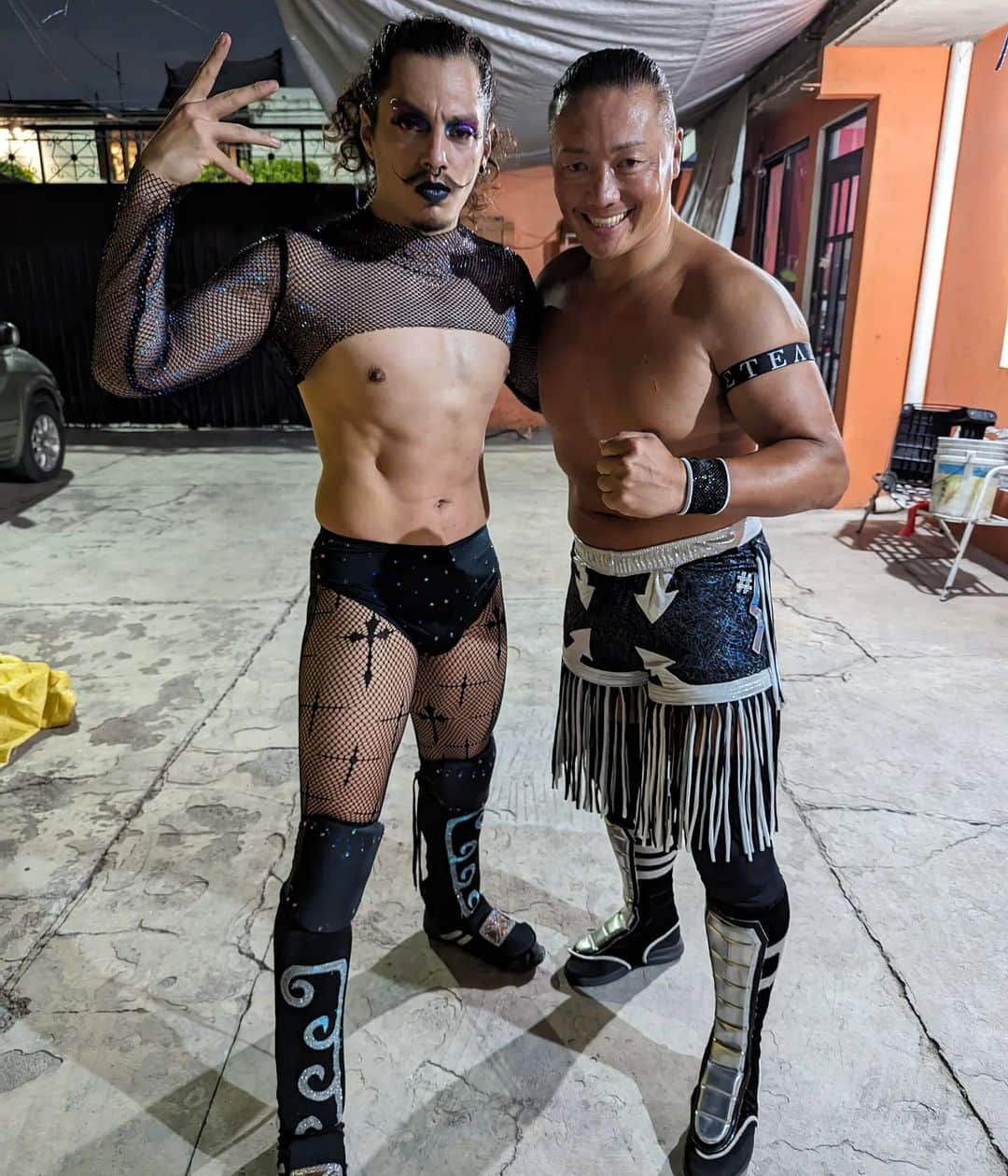 CIMAのインスタグラム：「Con Andromeda🧔‍♀  @bigluchamx  #biglucha #mexico #luchalibre #GLEAT #LIDET #STRONGHEARTS #future」