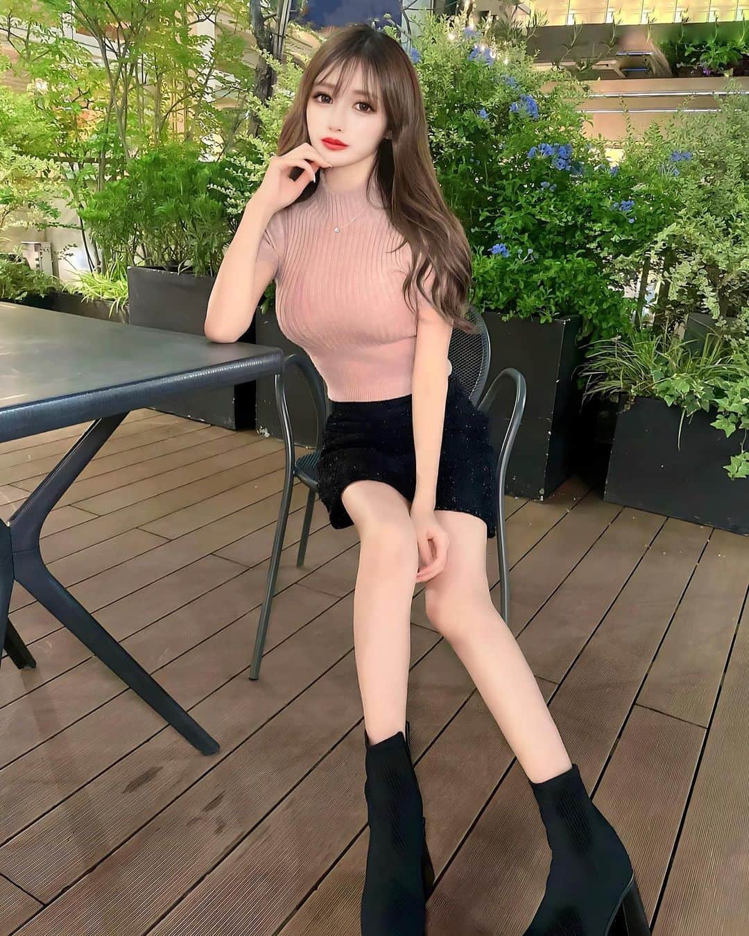 さーぽんのインスタグラム：「. 秋服好き🥺❤️❤️ #秋服　#スカート　#ニット」
