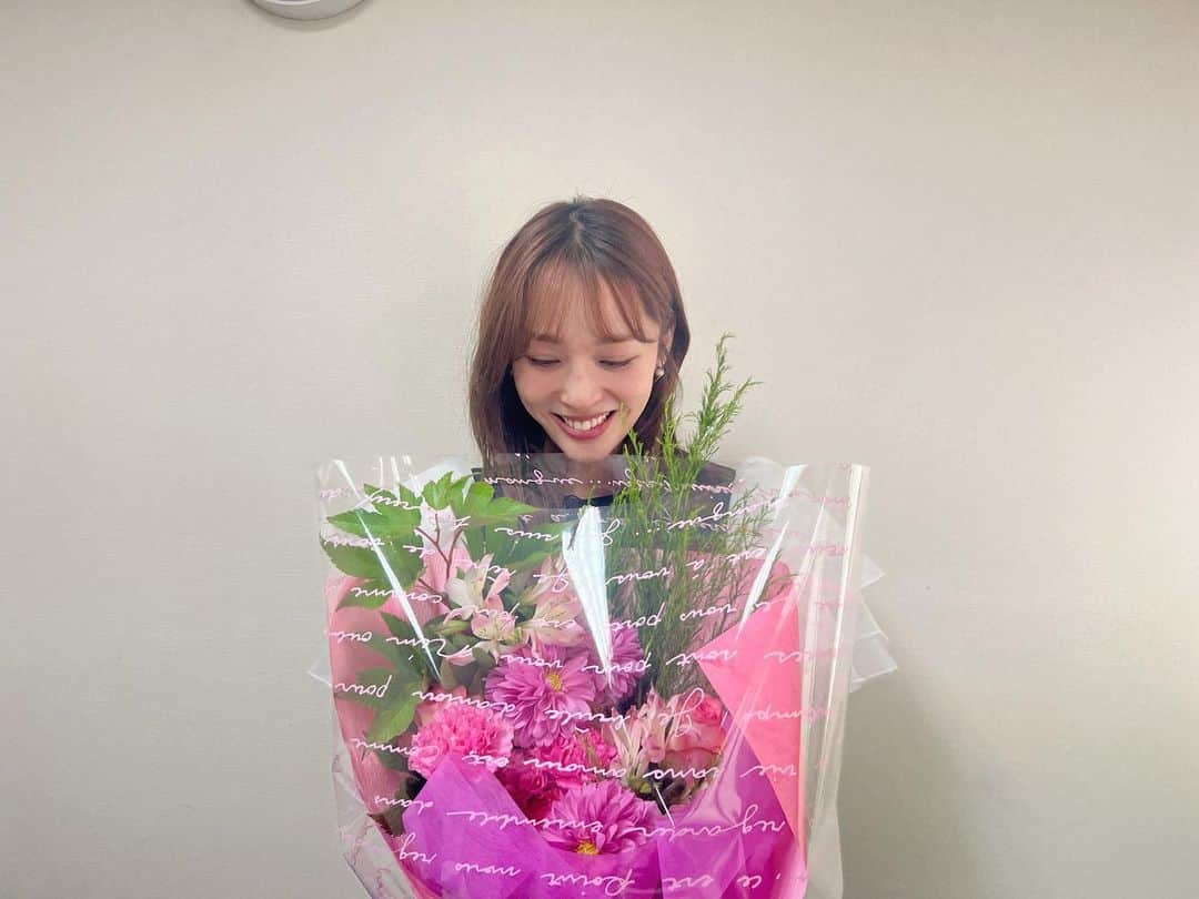 神部美咲のインスタグラム：「たくさんのあたたかいメッセージ ありがとうございます😭🤎」