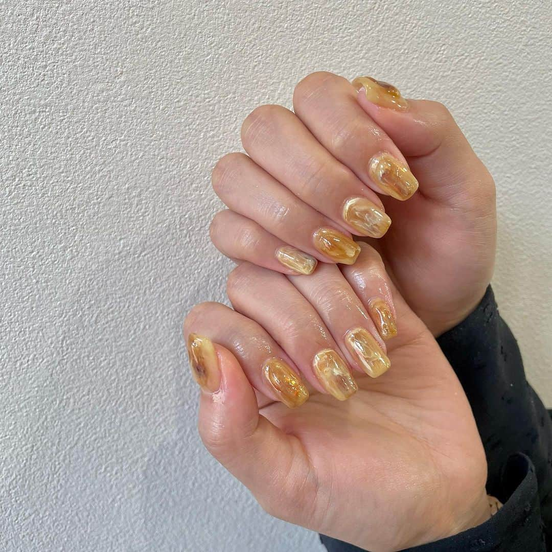 北川楓夏のインスタグラム：「New nail💅  年イチお芋ネイル🍂  おいもキャラメルハニーラテ🍠🍯 やっぱりかわいいねぇ🤎  ( @says_nail )  #akita #秋田 #nail #ニュアンスネイル #クセありネイル #秋ネイル #ナチュラルネイル #2023autumn #秋ネイル2023 #saysnail #お任せネイル #saysネイル #handnail #奥行きネイル #秋色ネイル #さつまいも #お芋ネイル #おいもキャラメルハニーラテ #カフェネイル」