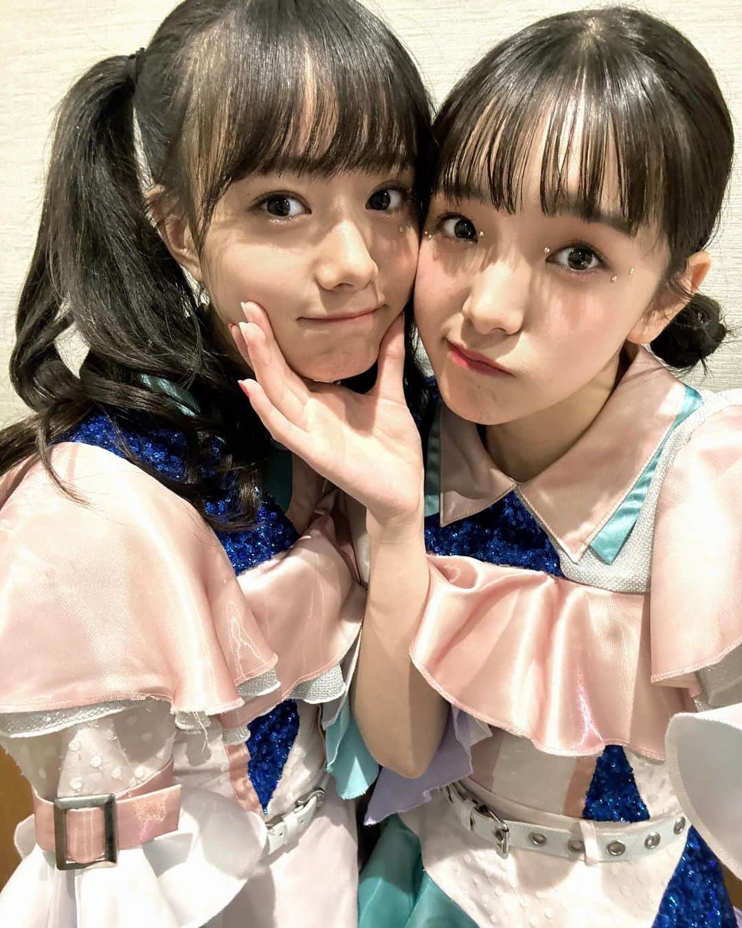 桜井えまさんのインスタグラム写真 - (桜井えまInstagram)「︎︎︎︎︎︎☺︎  エマユナ☝🏻周年 ♩  これからもよろしくね   #エマユナ1周年」10月1日 14時47分 - emma_sakurai_official