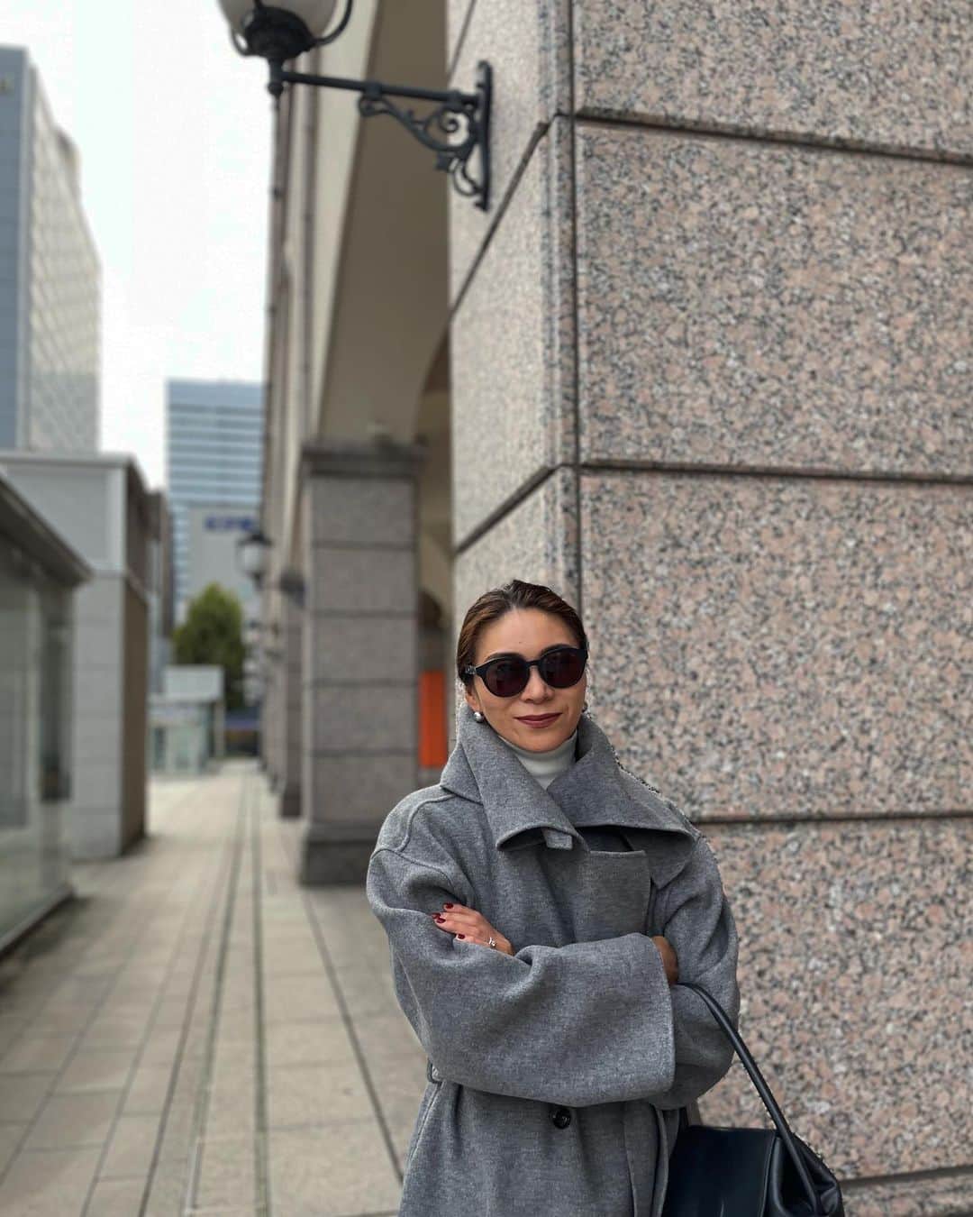 のインスタグラム：「・ 札幌大丸での @jdot_official_ POP UPは10月3日まで！  先日イベントで伺ってリアルバイしたのは、ブッラクとグレーのタートルです✨ ・ ・ @jmdod #ジェードット #大丸札幌 #パーソナルスタイリスト」