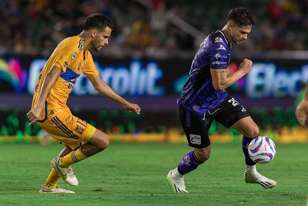 ディエゴ・レジェスのインスタグラム：「Gran forma de terminar la semana +3!  Gran esfuerzo de todo el equipo en un partido muy difícil! #VamosTigres 🐯❤️‍🔥」