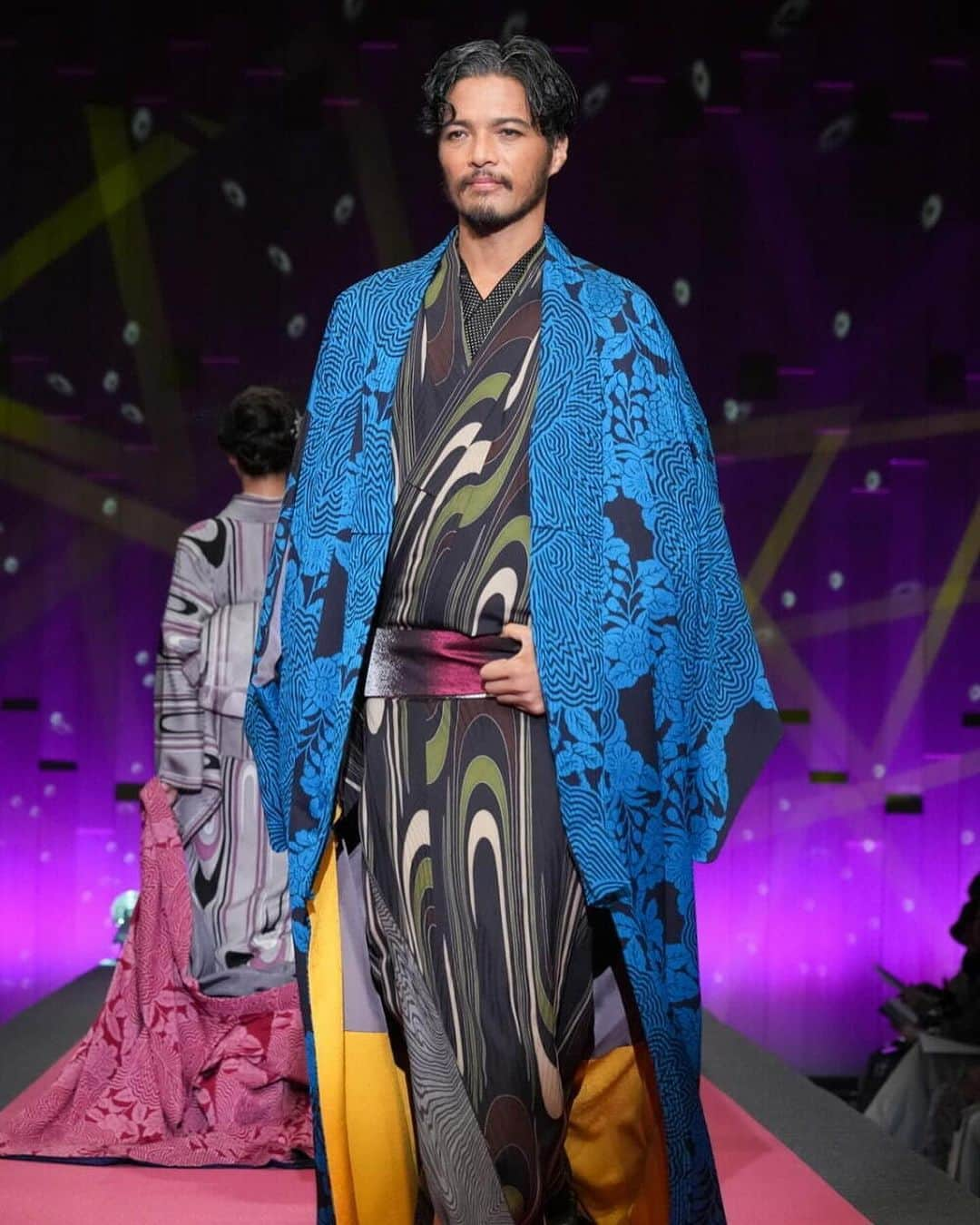 ZOEさんのインスタグラム写真 - (ZOEInstagram)「2023.9.30 [TOKYO KIMONO COLLECTION 2023」 Jotaro Saito "Party"」10月1日 17時01分 - zoe1201zoe