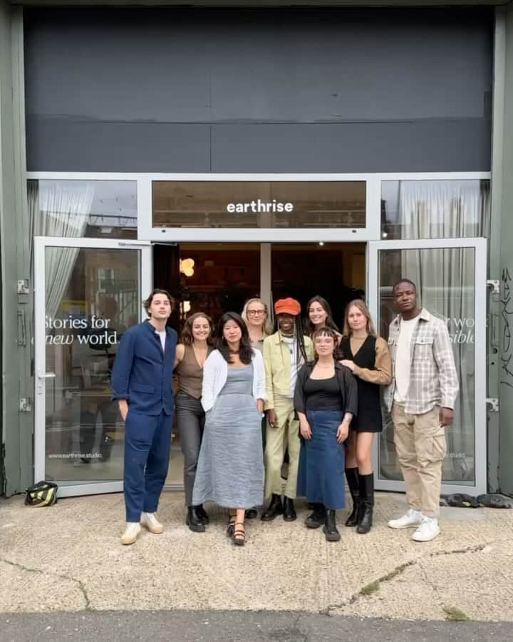 Jackson Harriesのインスタグラム：「Earthrise turns 3 years old 🎈🎉  90% of start ups will fail before their third year. Since we founded this business during that fateful year of 2020 we have had our fair share of challenges and set backs. However today we are still here standing strong and feel unbelievably lucky to have an incredible team and a space to call our own.  This has ONLY been possible because of all the incredible collaborators who have worked with us or supported us in some capacity. Those who gave us our first commission, trusted us with a campaign, invited us to an event or worked alongside as as one of the many free-lancers over the last three years - we are deeply indebted.   Working in the climate space can take its toll as the nature of our work can be serious, depressing and existential. So it felt really important to come together as a community and take a moment to celebrate. I’m so grateful to everyone who made this such a special evening.   Here’s to the next 3 years!! 🤪❤️」
