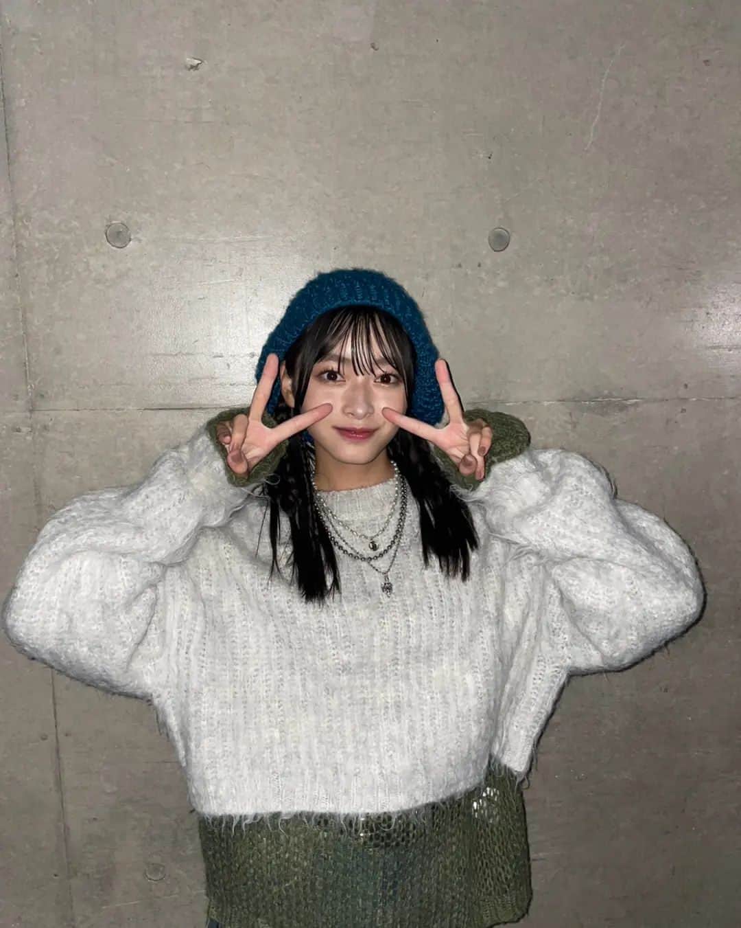 滝口芽里衣さんのインスタグラム写真 - (滝口芽里衣Instagram)「.  昨日はRakuten Girls Award 2023A/Wありがとうございました！  大好きな方と会えたり、みなさんの声やボードを見てとても幸せな1日になりました😸  また出演できるように頑張ります✊🏻  #RakutenGirlsAward #ガルアワ2023 #a/w #autumn #winter #wego #ランウェイ #セブンティーン #seventeen #専属モデル #ありがとうございました #感謝 #スターダストプロモーション #滝口芽里衣 #めりい #ljc #jc3 #08 #🐑」10月1日 17時56分 - merii_takiguchi_official