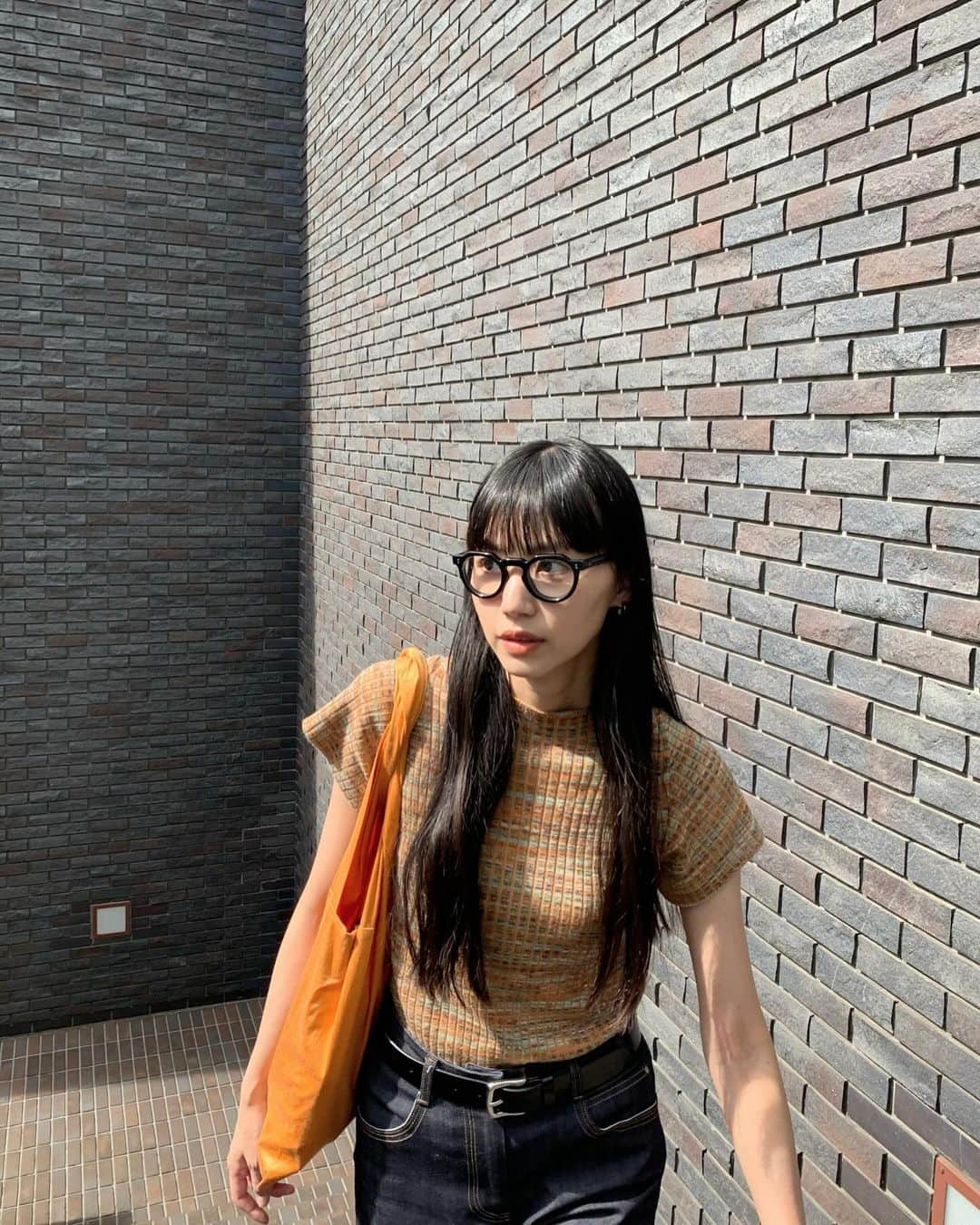 Shiho Sasakiさんのインスタグラム写真 - (Shiho SasakiInstagram)「オレンジって着ると元気出る🍊✌︎  #残暑服 #outfit_shiho」10月1日 18時04分 - shihomurata0718