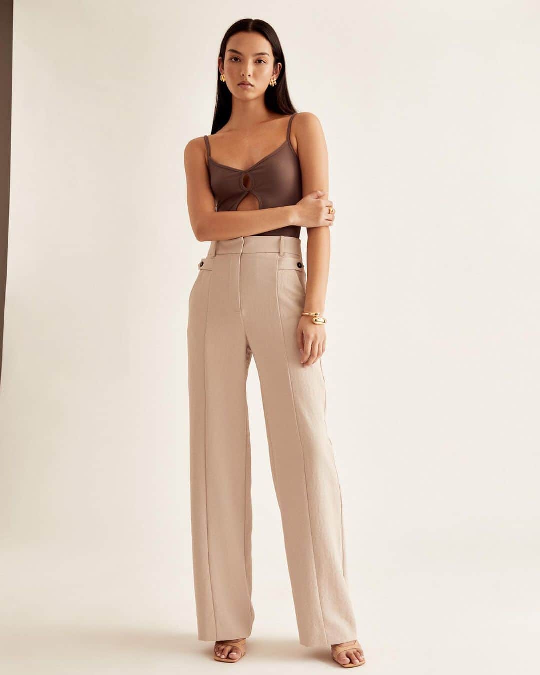 KOOKAI のインスタグラム：「Just Landed •• Tap to shop the Gabby Bodysuit & Ariel Tab Pants, available in boutiques and online #kookai」