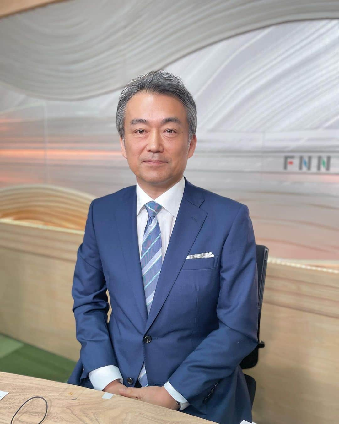 フジテレビ「プライムニュース イブニング」さんのインスタグラム写真 - (フジテレビ「プライムニュース イブニング」Instagram)「現在、スタジオセット工事中につき…奥寺アナははひとりぼっちに。  そして…今夜は男子バレー！勝野アナは気合いの一撃で応援！  ここで、決める。  皆さんも一緒に応援を！  #生野陽子 @yoko_shono #奥寺健 @fujitv_announcer #杉原千尋 @chihiro.sugihara #勝野健 @ken.katsuno #フジテレビ  #アナウンサー  #ニュース」10月1日 18時10分 - livenews_it