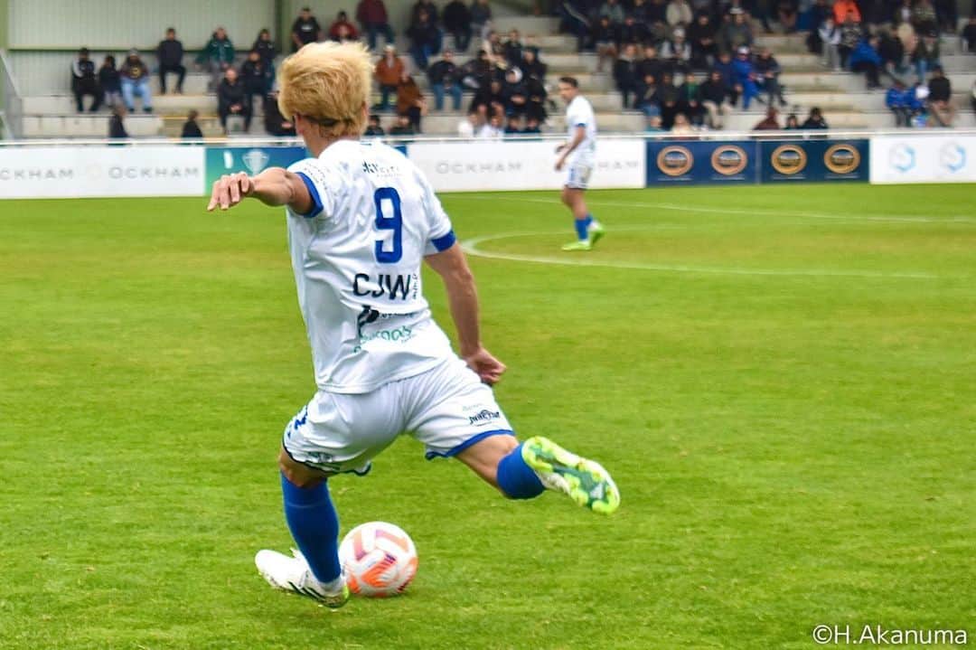 松本光平のインスタグラム：「.  ⚽️Hamilton Wanderers⚽️  @hamilton.wanderers   #hamiltonwanderers  #newzealand #football #bluearmy #hamilton #nz #9 #ニュージーランド #ハミルトン #サッカー #松本光平　  ◾️松本光平 個人スポンサー 一覧  【メンズルシアクリニック】 @mensluciaclinic.pr   【ルシアクリニック】 @luciaclinic.pr   【Venture Lab.株式会社】 @venture_lab.group   【株式会社ディープサンクス】 @deep.thanks   【Studio Le Temps】 @studioletemps_iyagi   【医療法人社団 西宮回生病院】 @hmw_group  【JPEC】 @jpec.official   【ジェイペック鍼灸整骨院】 @jpec.medical   【美骨鍼灸サロンLucia】 @bikotsusalon.lucia   【友廣聡】 @satoc3104   【株式会社ミヒロL.C.P】 @ceomm316   【応援隊長 木村】  【増本整形外科クリニック】 @masumoto_seikei   ◾️個人サポート 【ADAPTインソール】 @adapt_sdys   【EAUDVIEスポーツサングラス】 @sunglass_eaudevie   【株式会社プレシャスケア】 @w.fujiwara   【株式会社FIXIT】 @fixit.japan   【株式会社クーバー・コーチング・ジャパン】 @coerver.japan   【株式会社アプロフランチャイズシステム】 @manabu_kawai   【erable creation】 @erable_creation   【株式会社ケイズネッツ プリント】 @ks_nets」