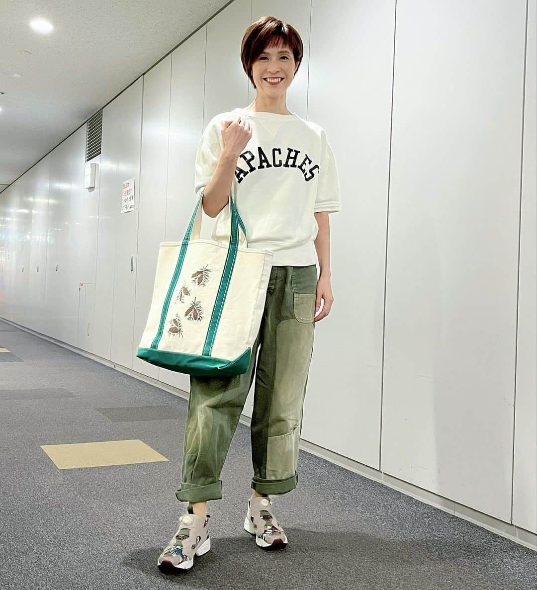 今村涼子さんのインスタグラム写真 - (今村涼子Instagram)「#古着コーデ#古着スウェット #llbeantote  #reebokpumpfury  #大人古着#大人古着女子 ようやく半スエシーズン」10月1日 18時39分 - ryoko.imamu