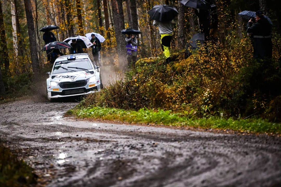 ヘイキ・コバライネンのインスタグラム：「The last round of the Finnish Rally Championship done yesterday with @sectolabs & @rtrc_rally teams. Challenging conditions with some proper rain at the end, glad we survived!  📸 1 Taneli Niinimäki  📸 2/3 Henri Vuorinen 📸 4/5 Hannu Rainamo」