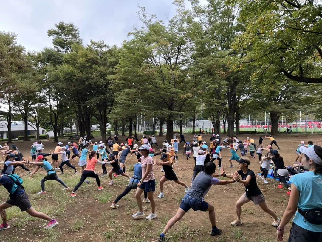 宇野けんたろうさんのインスタグラム写真 - (宇野けんたろうInstagram)「「名古屋ウィメンズマラソン2024」  今年もスゲー練習会イベントが  始まりましたよ！！  150人くらいの参加者で  みんな意識が高いから  楽しくやれました！  毎回大騒ぎするけど  走りは真面目にやってますからね。  鬼コーチとしてやるから  またよろしくね～！！！  #NB  #名古屋ウィメンズマラソン #名古屋 #マラソン #ランニング」10月1日 19時04分 - unokentarorun