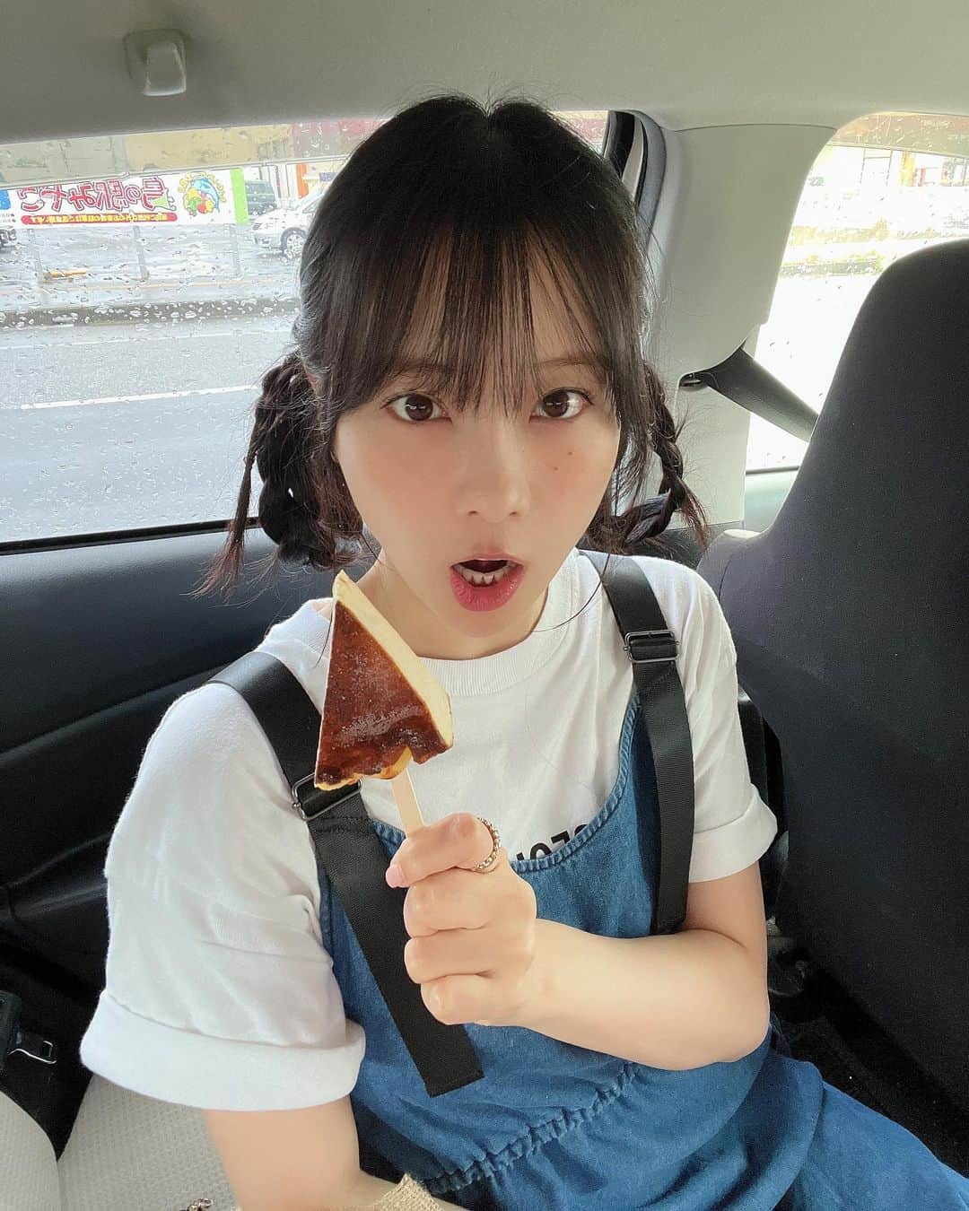 重盛さと美のインスタグラム：「いつかの私👶🏻🐏🧡（笑） アイシャドウとノーズシャドウとマスカラせんかった日✌️☀️」