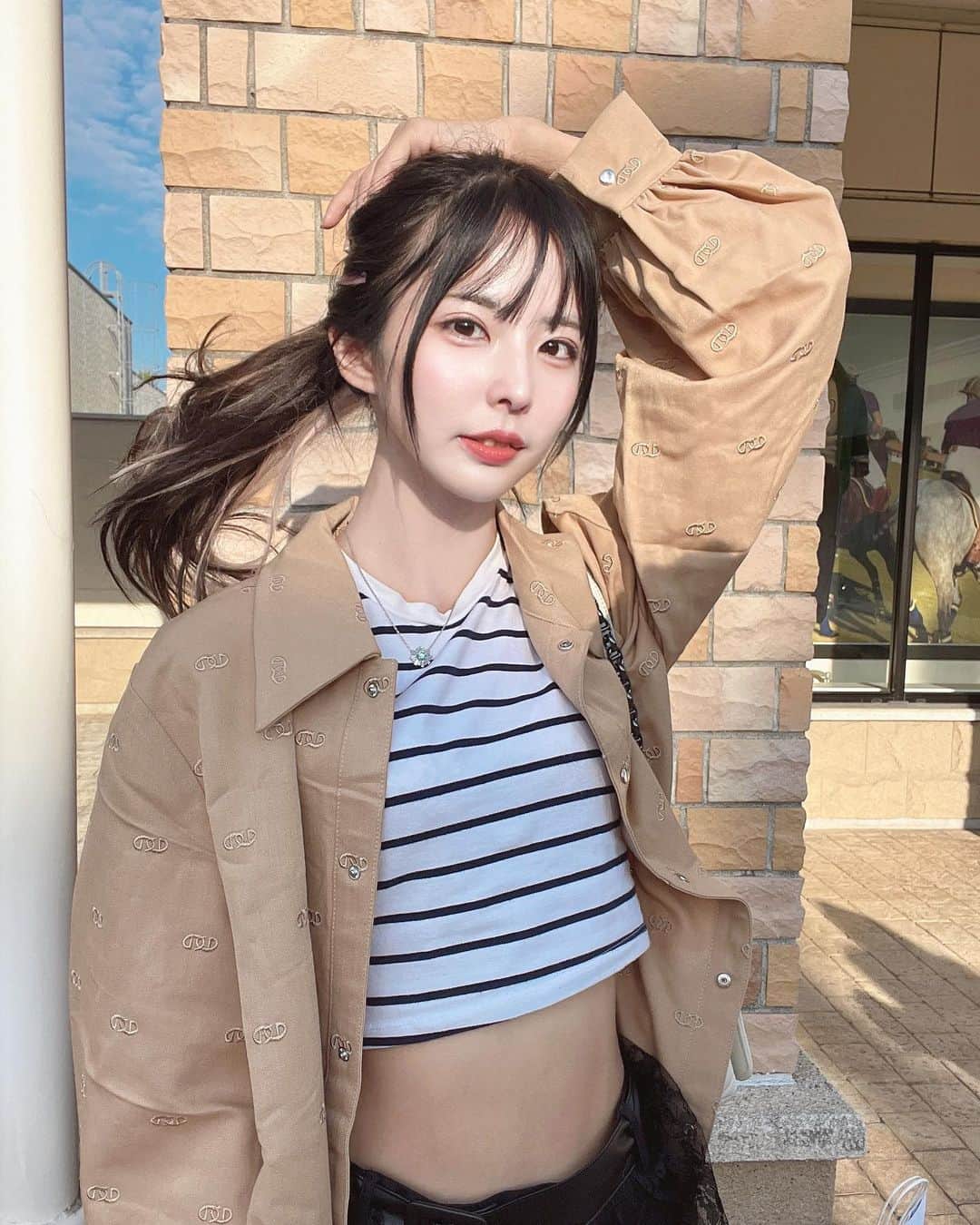のインスタグラム：「秋服ゲットしてきました( *˙ω˙*)و ｸﾞｯ!」