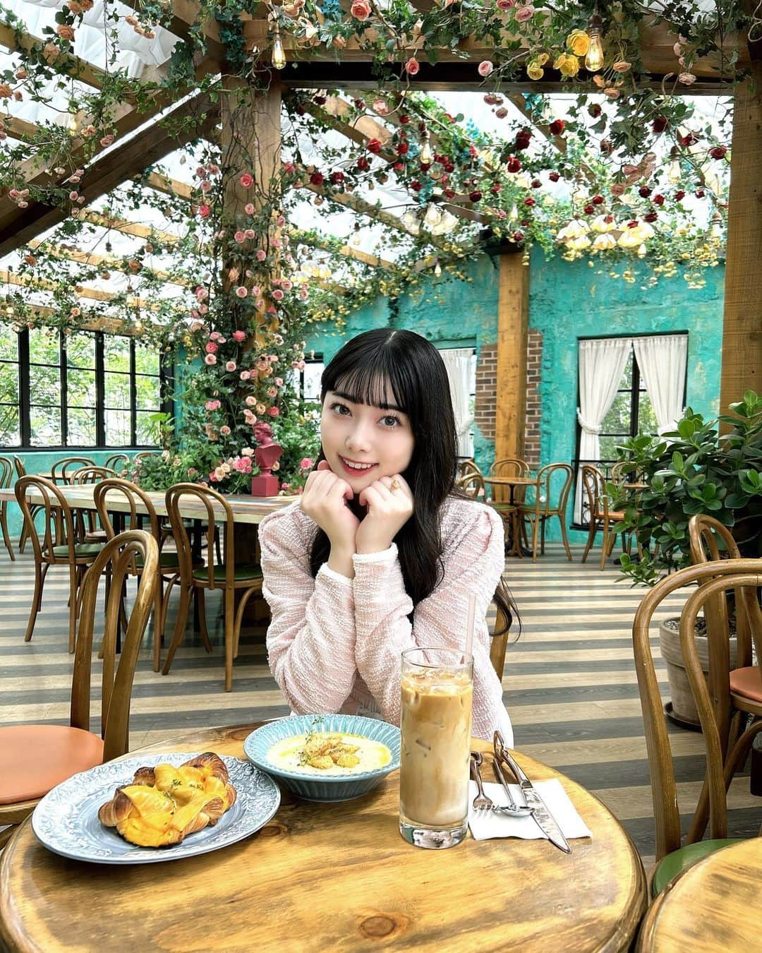  小浜桃奈さんのインスタグラム写真 - ( 小浜桃奈Instagram)「⸜🌷︎⸝‍ in 한국🇰🇷💕」10月1日 19時42分 - momona_kohama