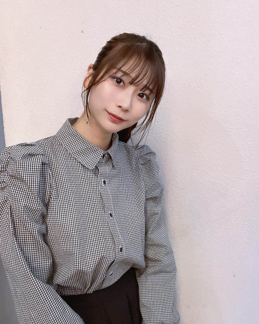 塩野響子のインスタグラム：「⠀🖤🤍🖤🤍」