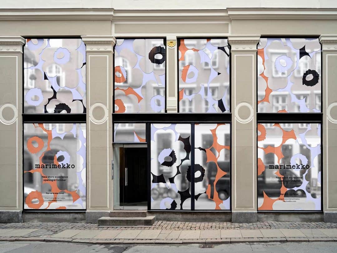 マリメッコのインスタグラム：「⏲️ The countdown is on. 5 more days until you can visit our new flagship store in Copenhagen. Expect an experimental modular space filled with our latest collections, pop-up experiences, and a design studio-turn-event space upstairs.    Save the details: 📆 Opens October 6, 2023 📍 Pilestræde 29, Copenhagen  🕙 Opening hours: Mon-Fri 10-18, Sat 10-17, Sun closed  P.S. A special surprise awaits you if you’re one of the first 50 customers on Friday. We can’t wait to see you!  Don’t miss any future event invites by joining our community at marimekko.com. Link in bio. #marimekko #copenhagen」