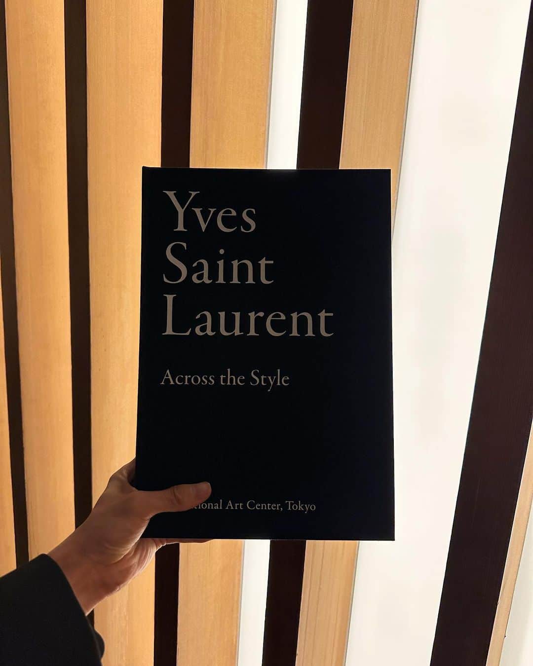 高橋龍之介さんのインスタグラム写真 - (高橋龍之介Instagram)「👗 ~Yves Saint Laurent ~🥻  @ysl   #yvessaintlaurent  #YSL #YSL2023 #YSL展」10月1日 20時36分 - ryunosukesinsen_official