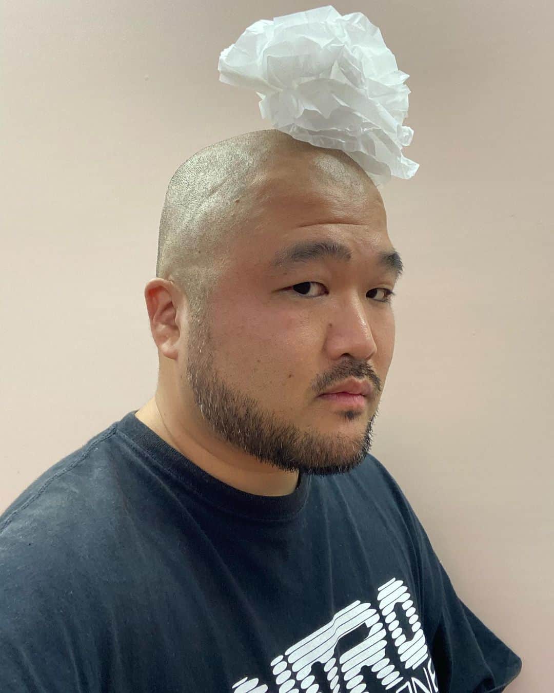 長谷川俊輔（クマムシ）さんのインスタグラム写真 - (長谷川俊輔（クマムシ）Instagram)「フルサタ！最終回ありがとうございました！！  みんなとの写真を載せると悲しくなっちゃうのと  ここには書ききれないくらいの 思い出があり過ぎるので  とりあえず色んな色の長谷川で楽しんでください！  また富山はちょくちょく行かせてもらいます！！   #みんなはどの長谷川が好き？  #ピンク長谷川  #青長谷川  #黄色長谷川  #緑長谷川  #紺色長谷川  #白長谷川  #薄ピンク長谷川  #水色長谷川  #富山  #フルサタ  #キャラクター  #森の妖精  #妖精  #花  #flower」10月1日 20時52分 - haseman80000000