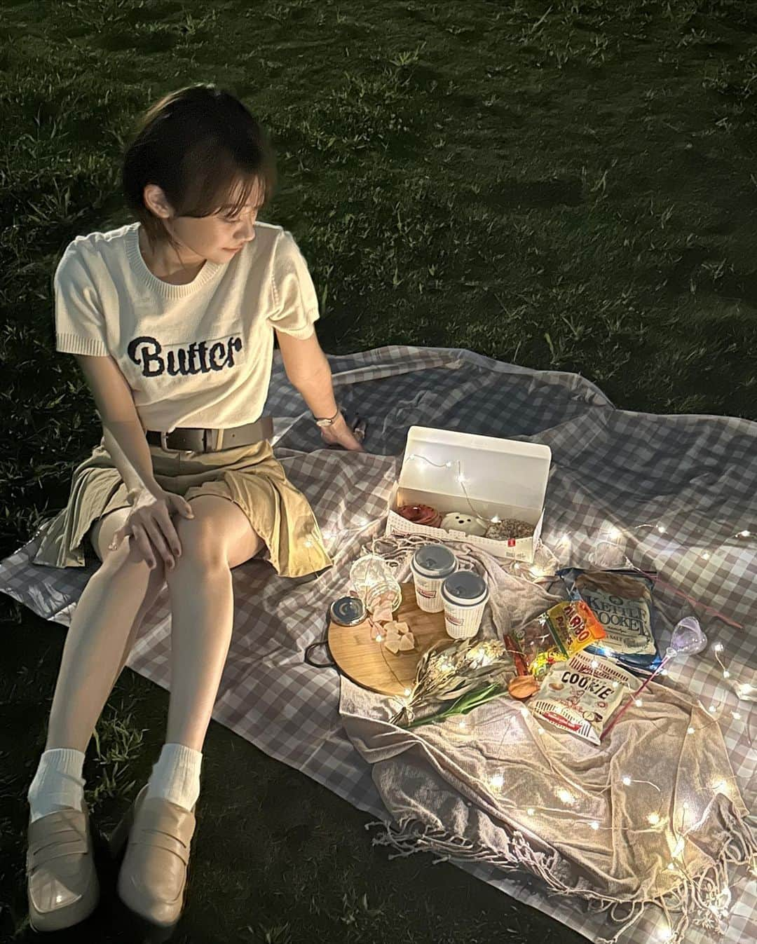 板倉可奈さんのインスタグラム写真 - (板倉可奈Instagram)「🕯️night picnic🌙  思ってた以上に可愛くできて大満足。🫶🏻  #nightpicnic  #ピクニック  #kanacolor」10月1日 20時58分 - kn.sii.i