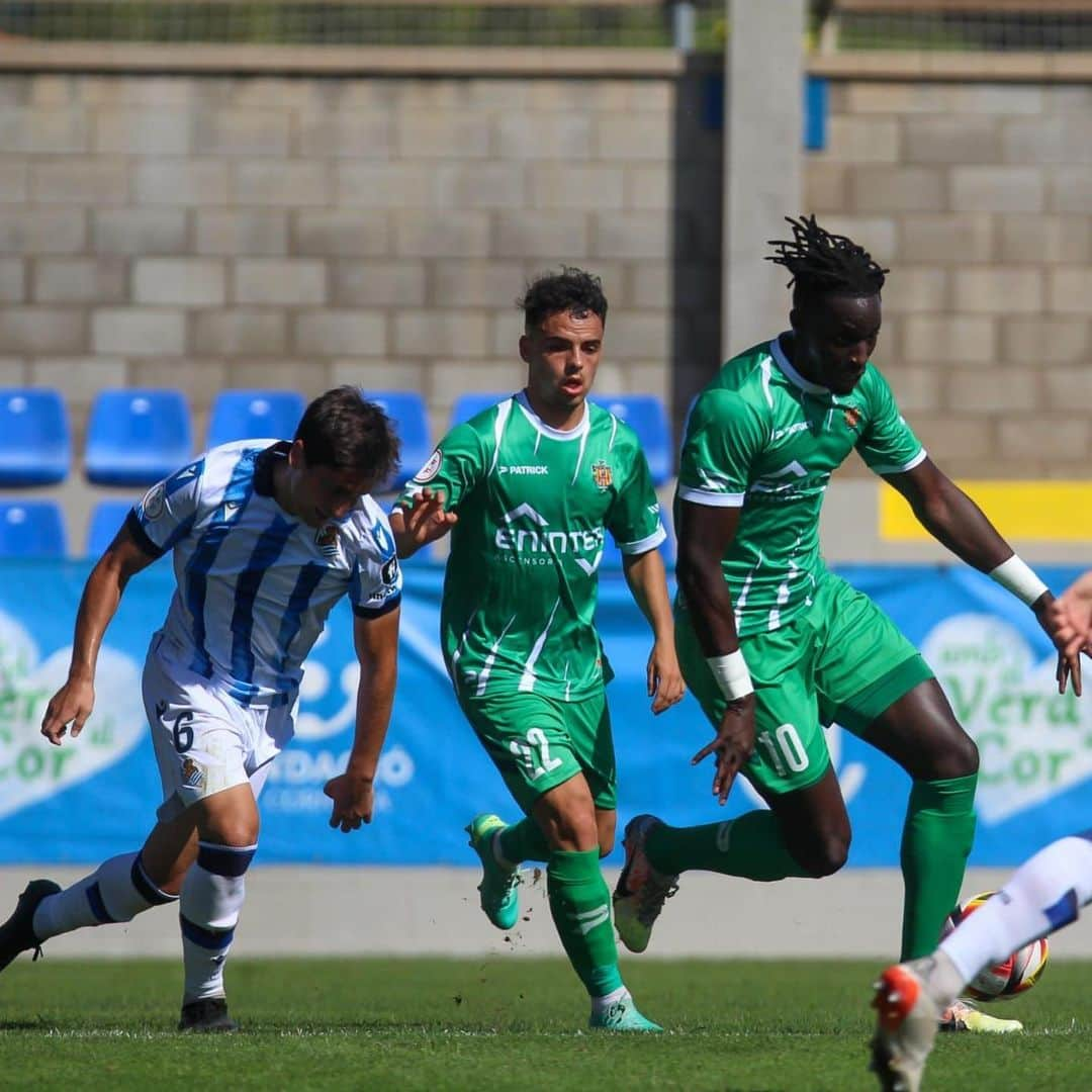 レアル・ソシエダさんのインスタグラム写真 - (レアル・ソシエダInstagram)「⚽️ @uecornella 0-1 Sanse  💪 Los potrillos se imponen tras mostrarse superiores, especialmente en el primer tiempo, y suman los tres puntos gracias al golazo de Goti. AUPA SANSE!!! 💙  #Zubieta | #WeAreReal」10月1日 20時59分 - realsociedad