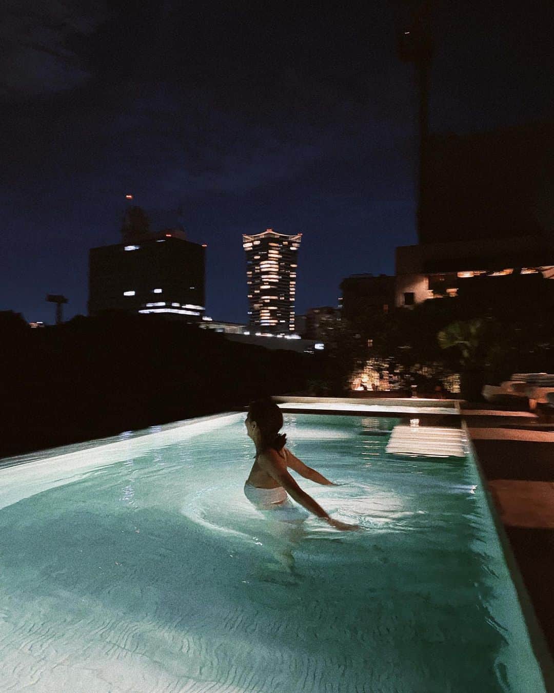 西内まりやさんのインスタグラム写真 - (西内まりやInstagram)「都内で癒しのひととき🌝✨  @trunkhotel_yoyogipark」10月1日 21時10分 - mariya_nishiuchi_official