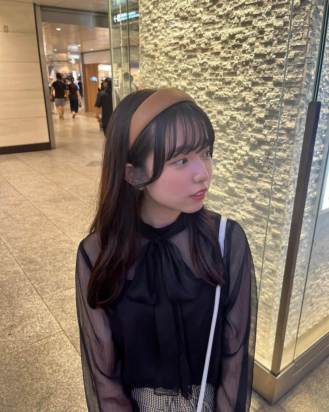 池未来実さんのインスタグラム写真 - (池未来実Instagram)「ガーリー気分だった日🫶🏻  #05 #ootd #きょこ #ガーリー #jk」10月1日 21時03分 - iam_kurumi714