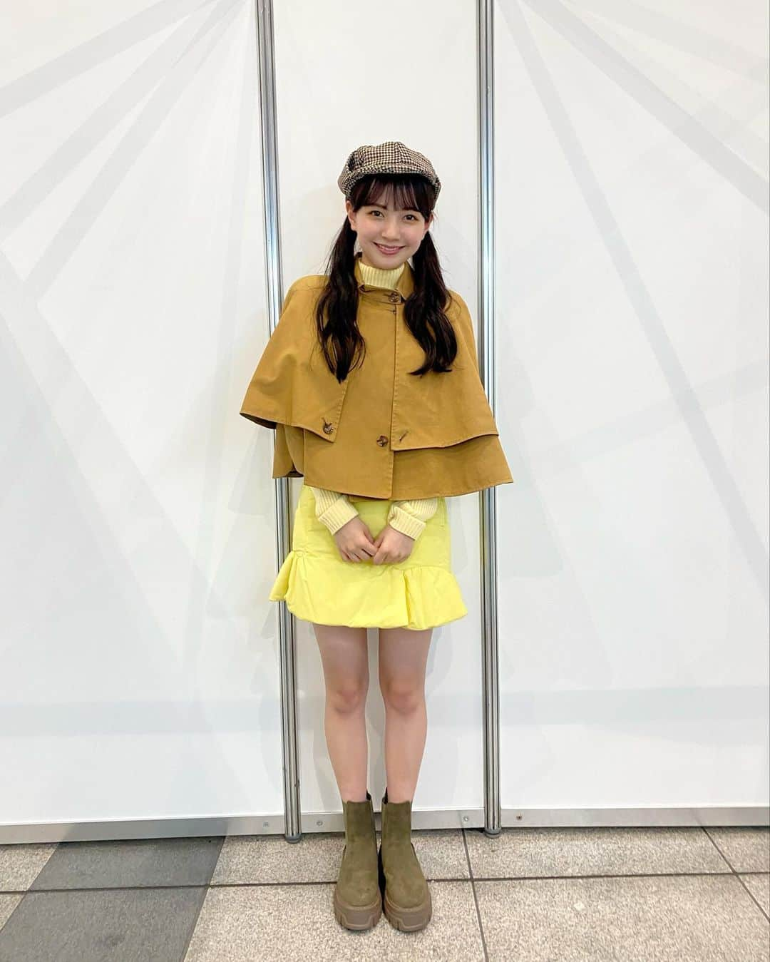 河村ここあさんのインスタグラム写真 - (河村ここあInstagram)「GirlsAward  A/W  2023  GirlsAwardありがとうございました💛 今回はWEGO×Seventeenのコラボステージに加えて、 ポケモン×Seventeenのステージもあって 本当にずっと楽しみでした🥹✨  みなさんのボードやうちわが かなりはっきり見えて、 みなさんのお顔も見えたので とっても嬉しかったです😭 配信で見てくれた方も たくさん画面収録してくださったりして、 ありがとうございます🥹！  ポケモンのステージでは、なんとなんと田鍋梨々花さんと、名探偵ピカチュウと一緒に歩かせていただきました……！！！ 梨々花さんと、名探偵ピカチュウと、ランウェイを歩けることなんて人生でもう二度とないと思うので本当に嬉しかったです…。  小さい時から大好きで 小学生の私の青春だったポケモンの ステージに出られて嬉しかったです⚡️  改めて、みなさん 本当にありがとうございました🥹  #ガルアワ #ガルアワ2023aw  #girlsaward #seventeen  #ポケモン #ポケモンステージ  #ピカチュウ #名探偵ピカチュウ  #河村ここあ」10月1日 21時05分 - kawamura_kokoa