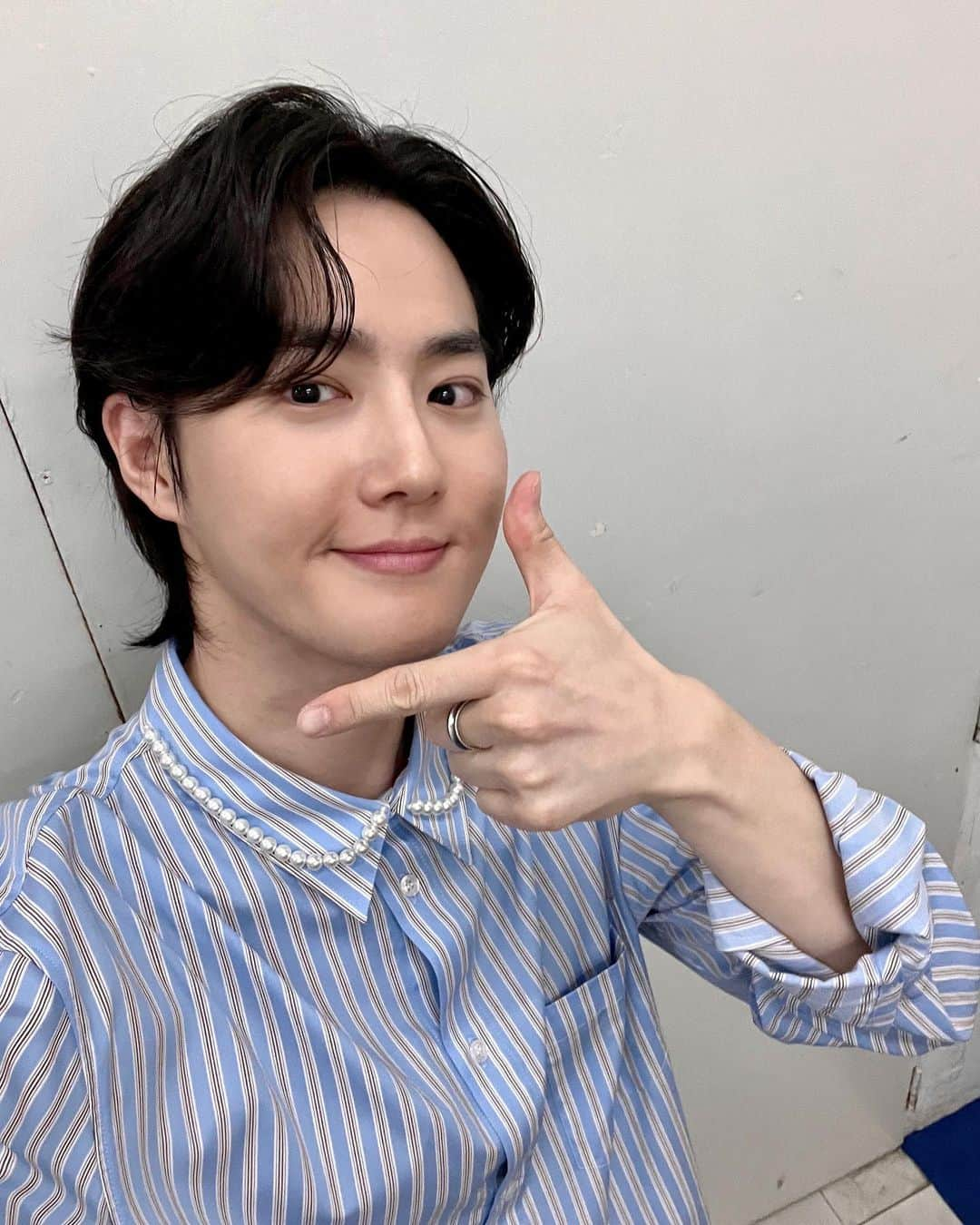 EXOのインスタグラム：「🐰🩶  #SUHO #수호 @kimjuncotton  #EXO #엑소 #weareoneEXO #KoreaEverywhere」