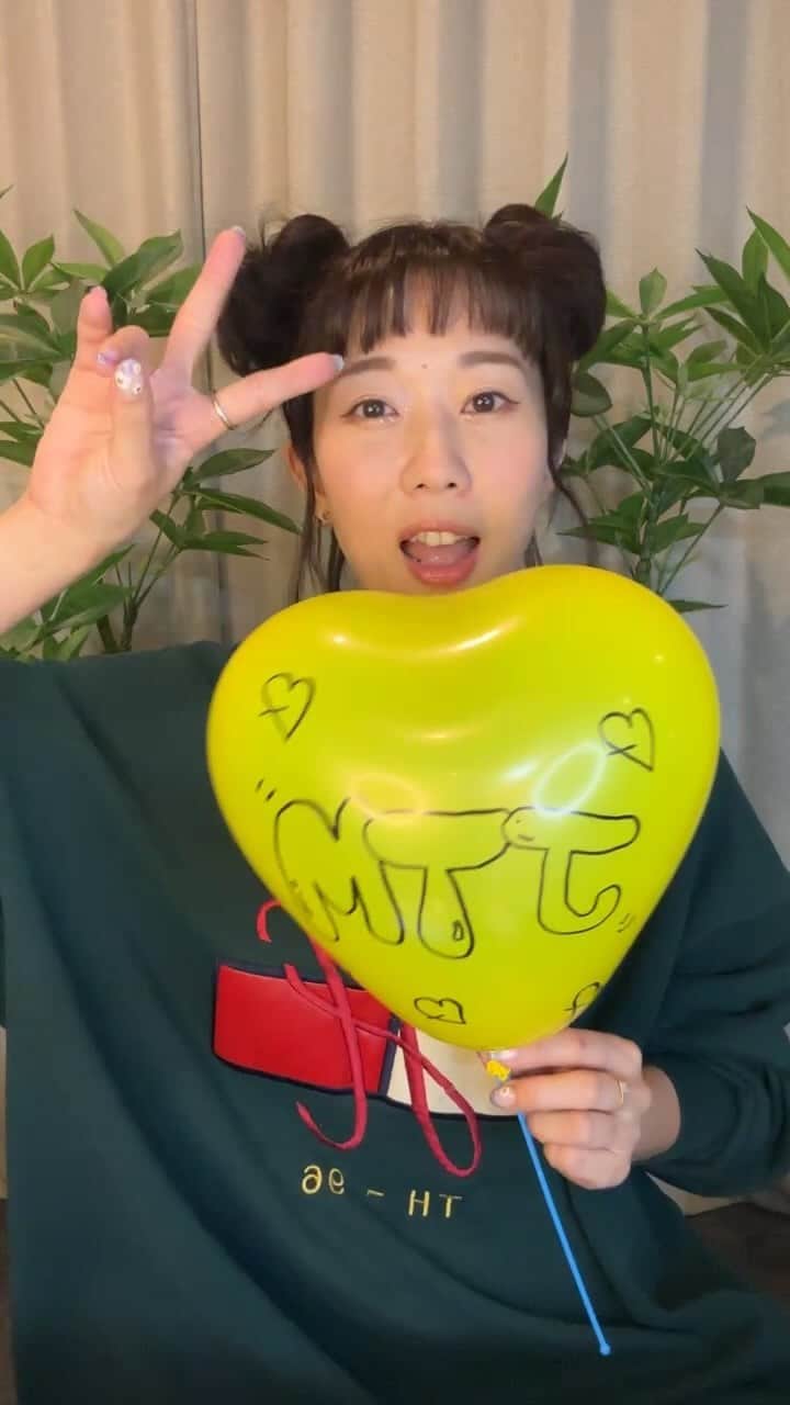 NIKKI のインスタグラム：「JAMILY THANKS MONTH 2023 開幕インスタライブ🎡🎠🩷」