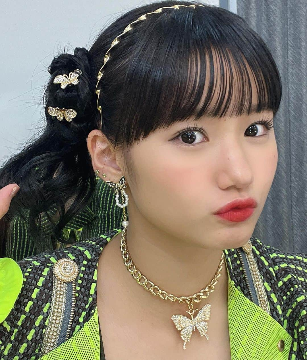 横山玲奈さんのインスタグラム写真 - (横山玲奈Instagram)「💚🦋 . もう10月だって！？ . . #morningmusume23 #横山玲奈」10月1日 21時33分 - reina_yokoyama.official