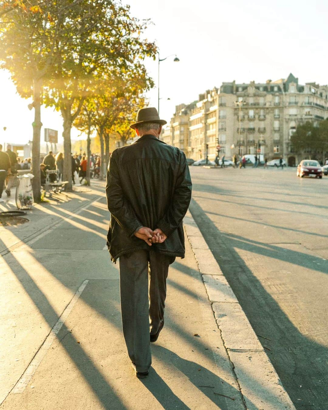 VuTheara Khamさんのインスタグラム写真 - (VuTheara KhamInstagram)「Autumn in Paris 🍁🍂 . #paris #fall #autumn #love」10月1日 21時34分 - vutheara