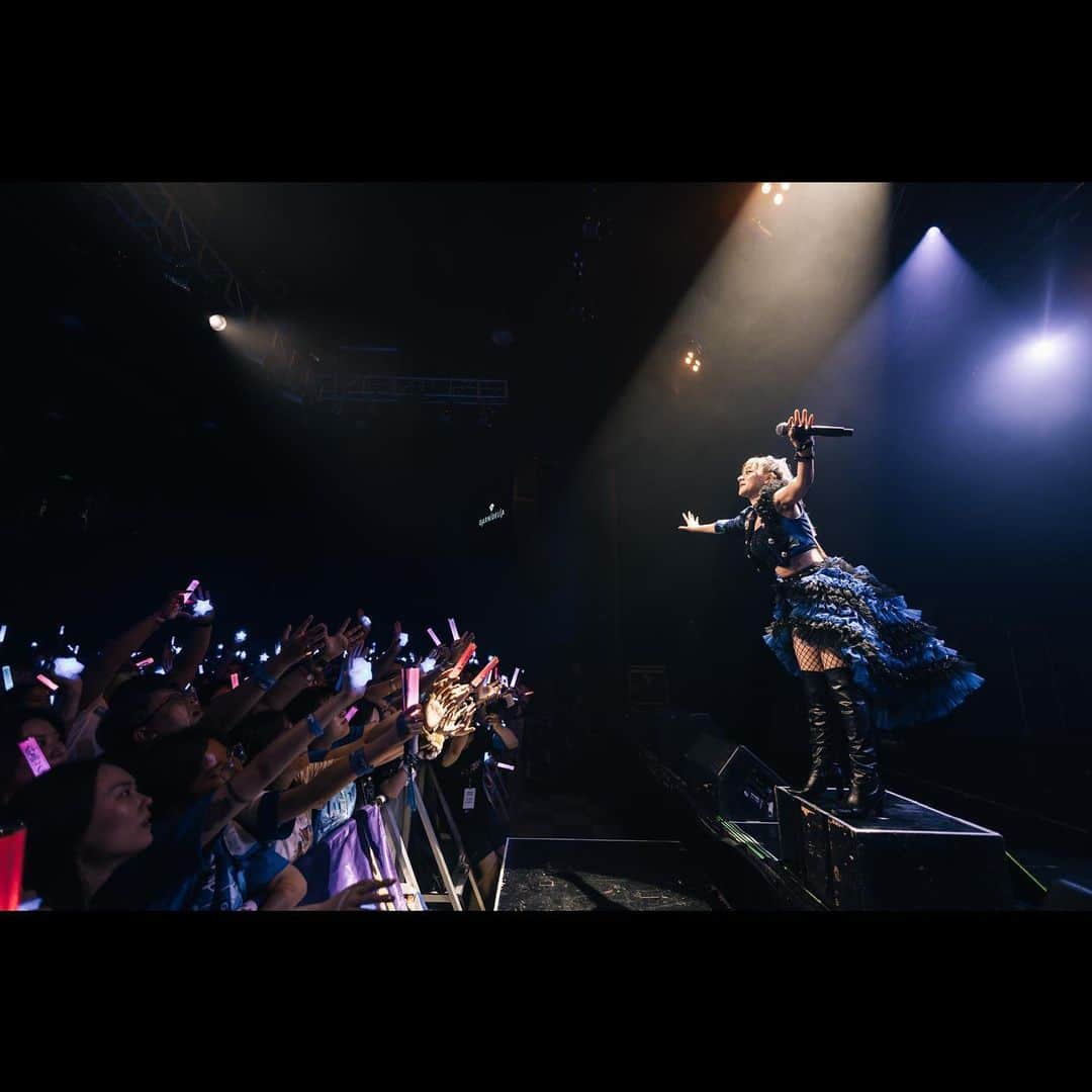 tokuさんのインスタグラム写真 - (tokuInstagram)「ツアーファイナル、上海Day2‼️ ありがとうございました😊😊  #garnidelia  #ガルニデss2023」10月2日 8時28分 - toku_grnd