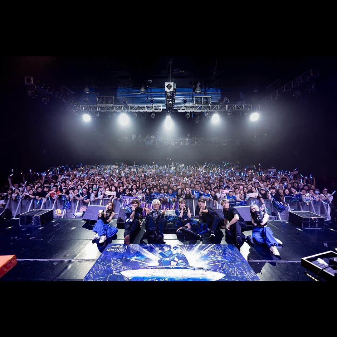 tokuのインスタグラム：「ツアーファイナル、上海Day2‼️ ありがとうございました😊😊  #garnidelia  #ガルニデss2023」