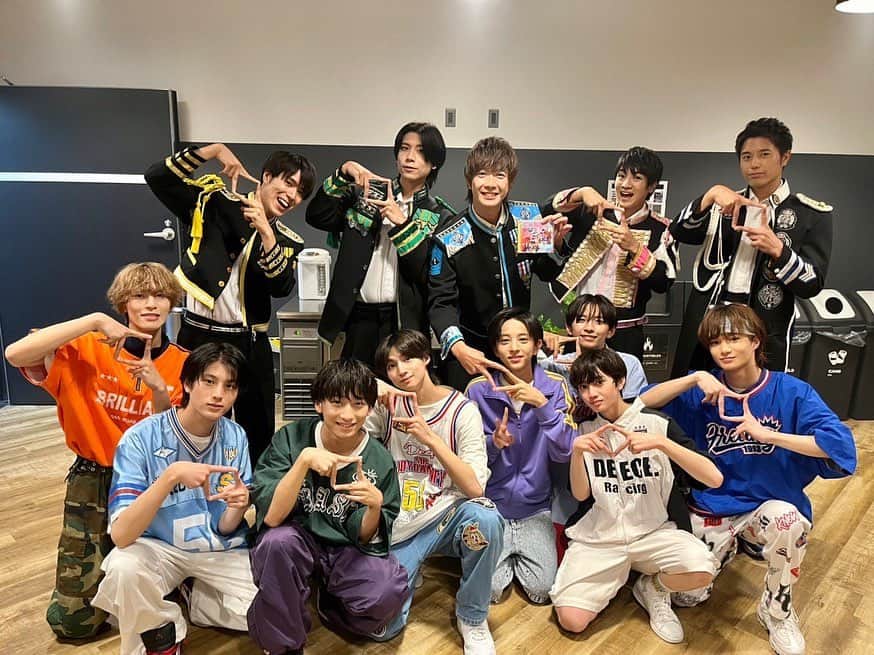 吉原雅斗さんのインスタグラム写真 - (吉原雅斗Instagram)「BOYS SUMMiT  in GORILLA HALL OSAKA ありがとうございました🕺🏿  #円神 さん　#中本大賀　くん  #学芸大青春 さん #ICEx さん 　#ボイメン」10月1日 23時22分 - boymen_yoshi